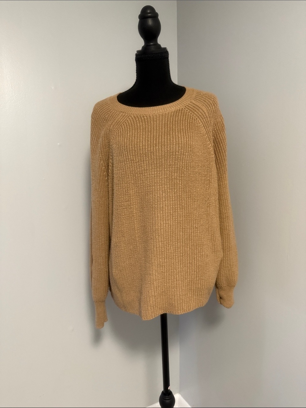 Jessica Simpson Tan Crewneck Ribbed Knit Sweater